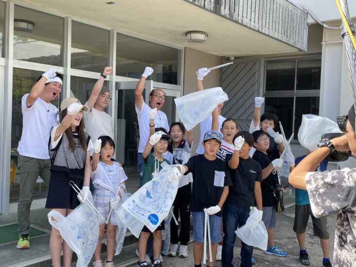 笑いと発見の出前授業！お笑いコンビ「ツーライス」と高知の海を守ろう【宇佐小学校篇 第2回】