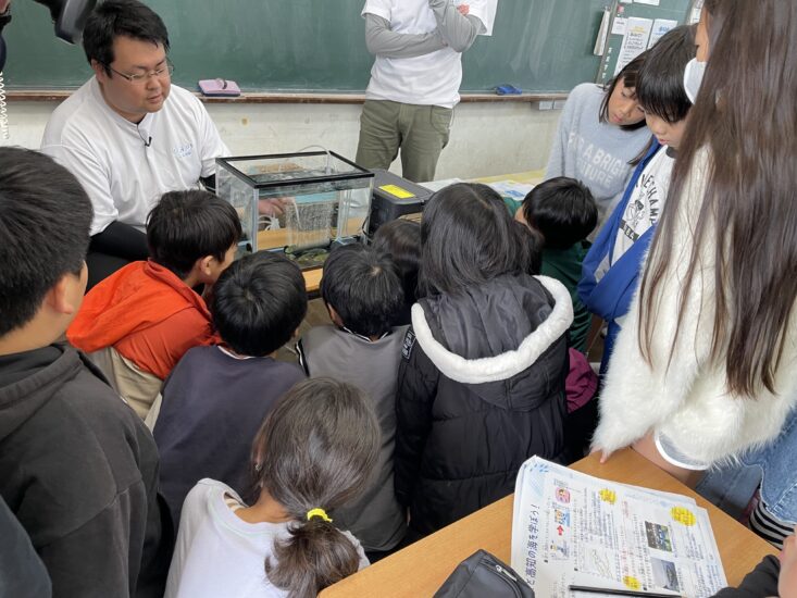 【配信中！】安芸のシラスを守る 「育てる漁業」が大注目！安芸第一小学校のみんなが考えた未来への作戦